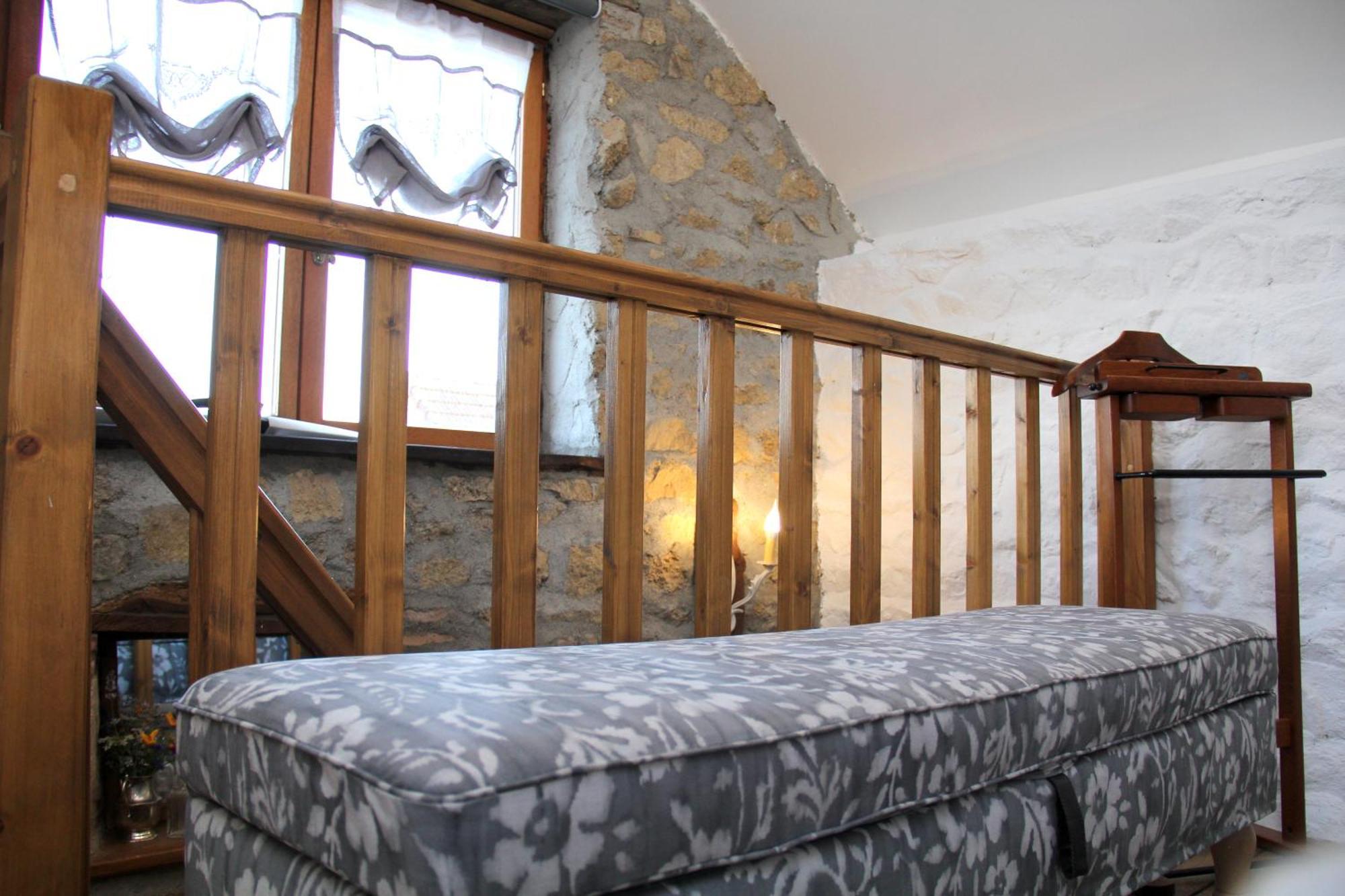 Bed and Breakfast La Belle Âme à Saint-Priest-des-Champs Chambre photo